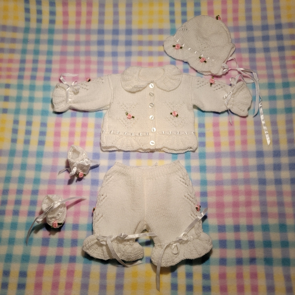 HANDMADE 🌸 NEW 5pc White Crocheted Floral Ribbons Eyelet Ruffled Outfit P|NB